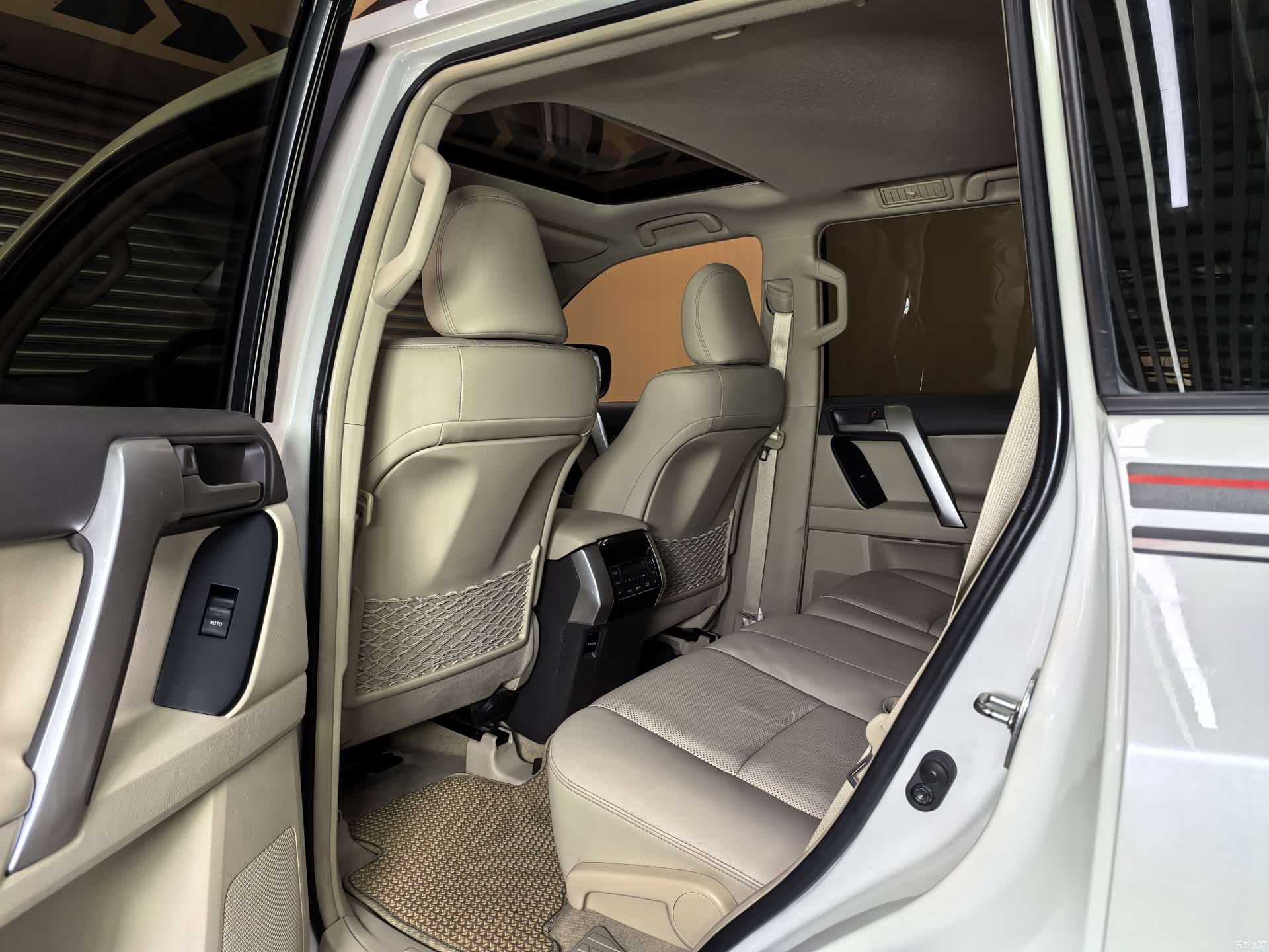 Toyota Prado, 2018 11