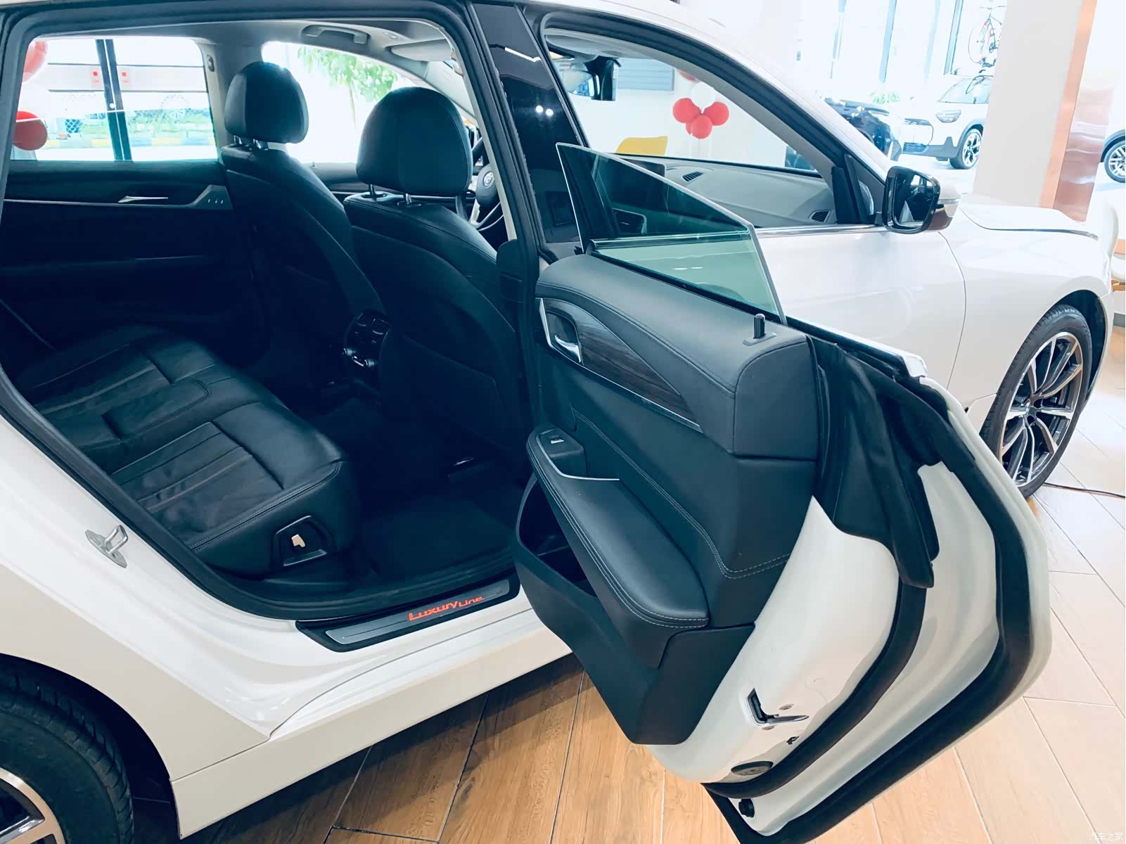 BMW 6 Series GT, 2020 8