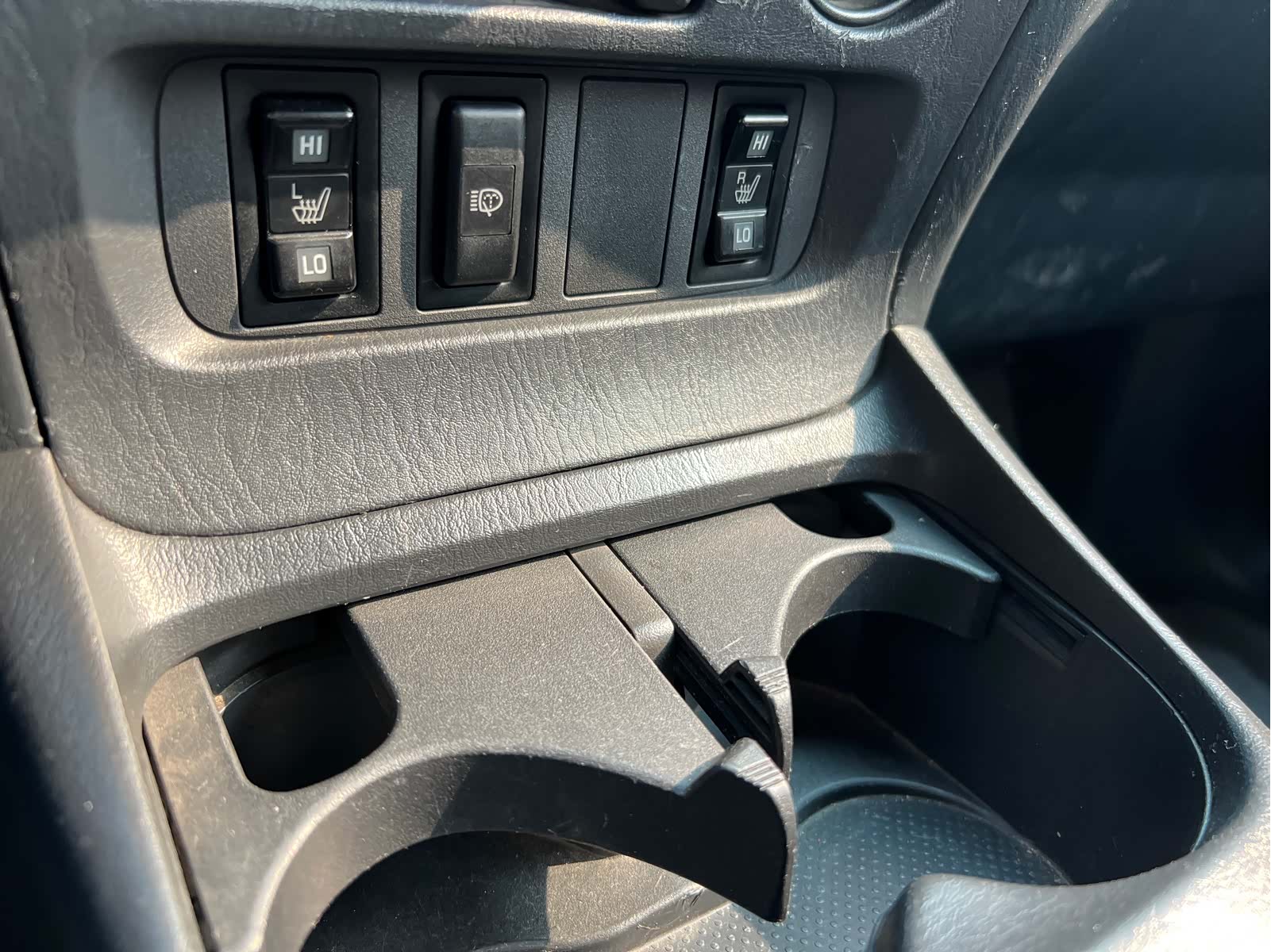 Toyota RAV4, 2004 14