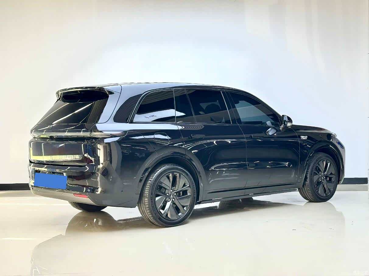 Li Auto L8, 2024 4