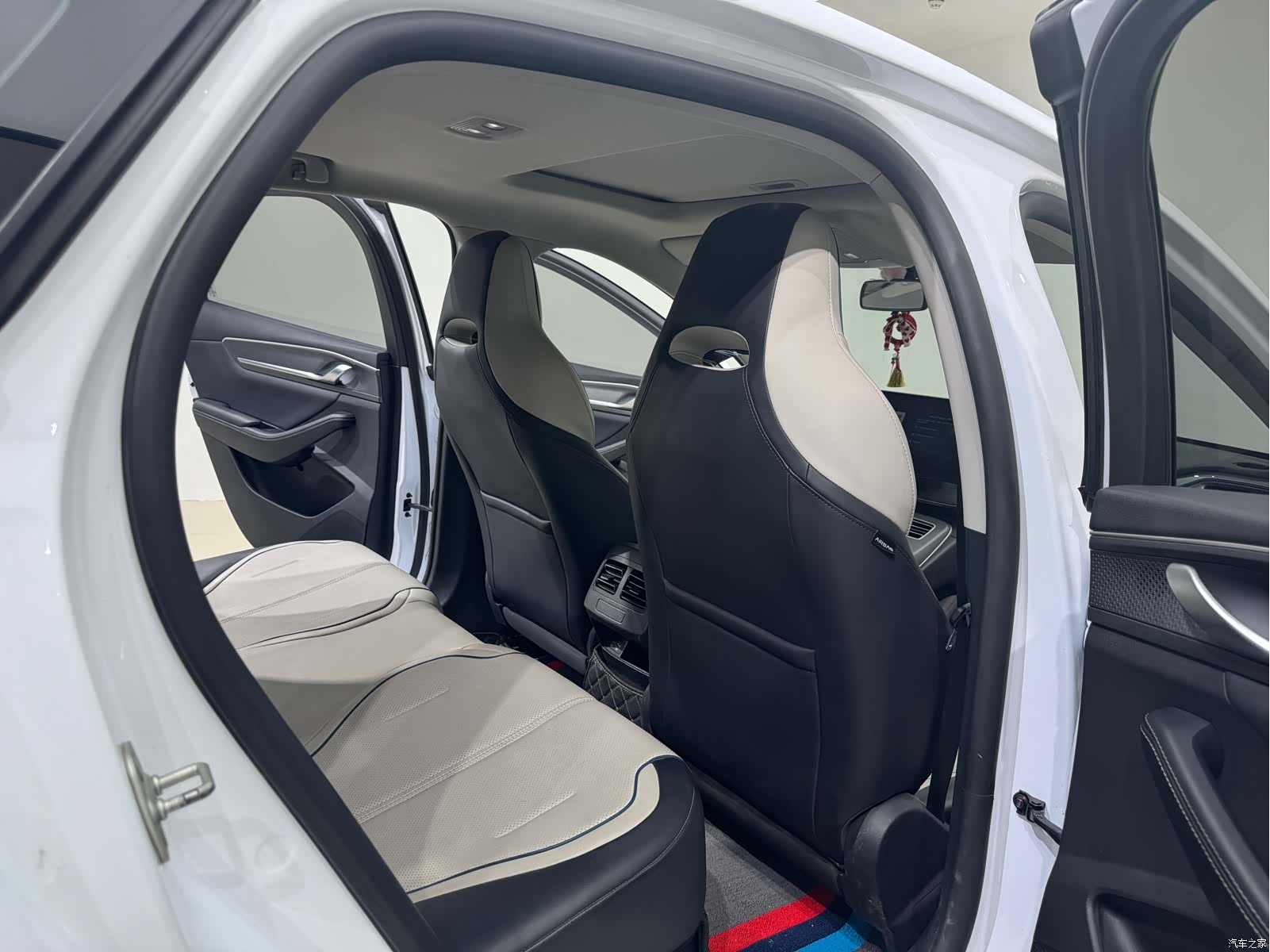 BYD Qin, 2023 11