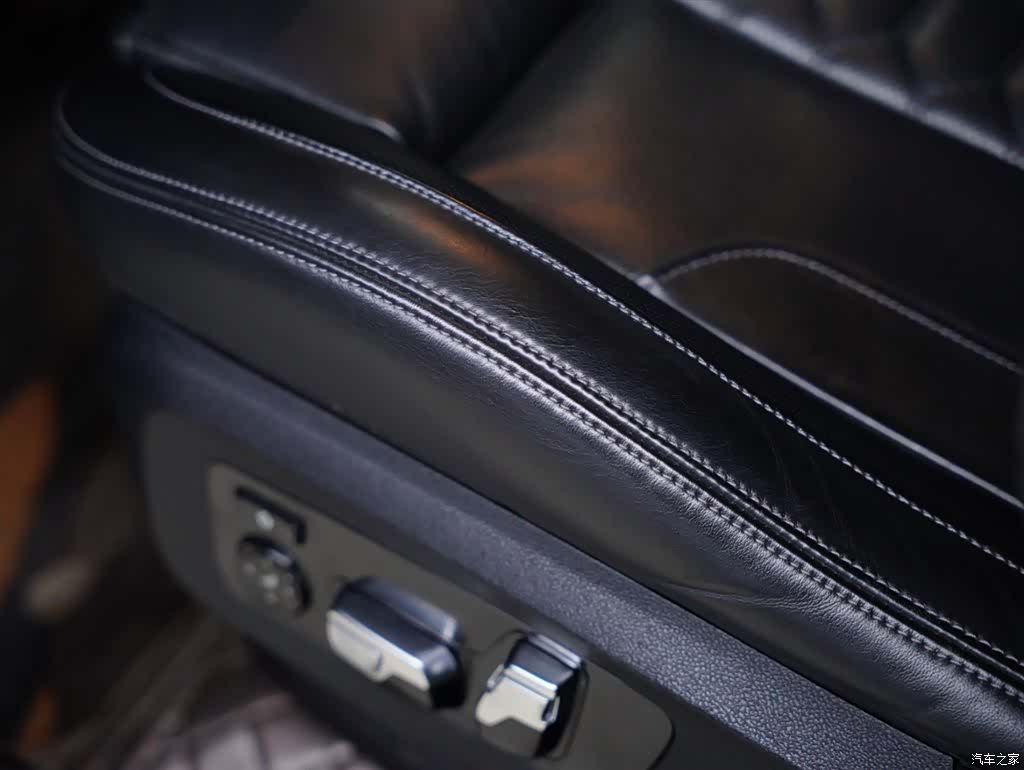 BMW X6, 2022 37