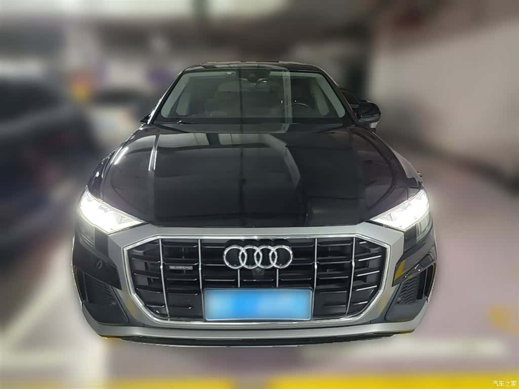 Audi Q8, 2020 все фото