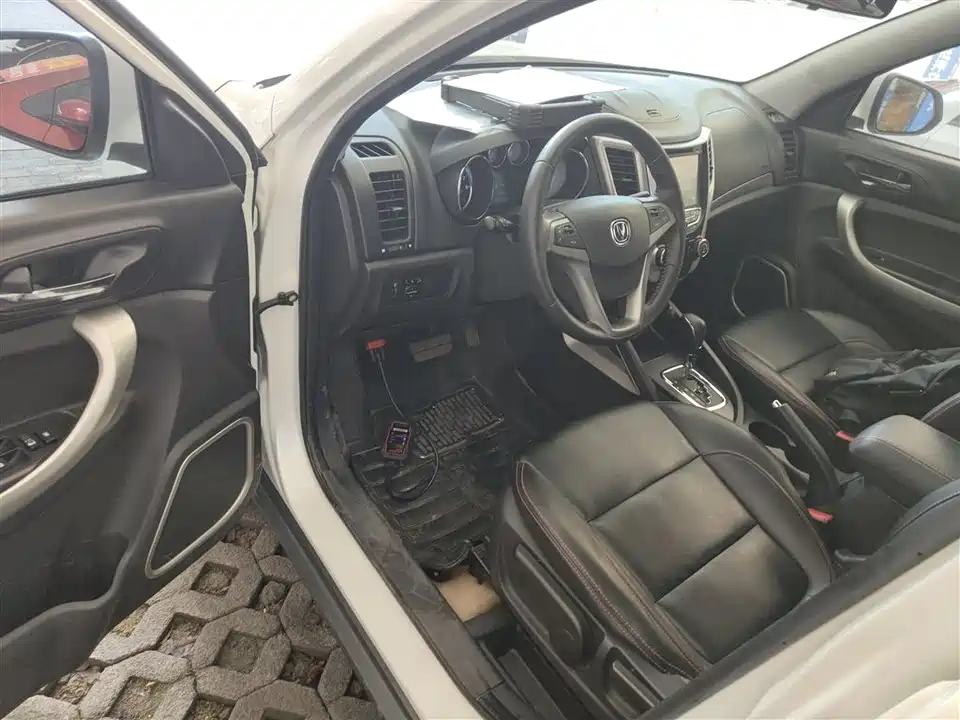 Changan CS35