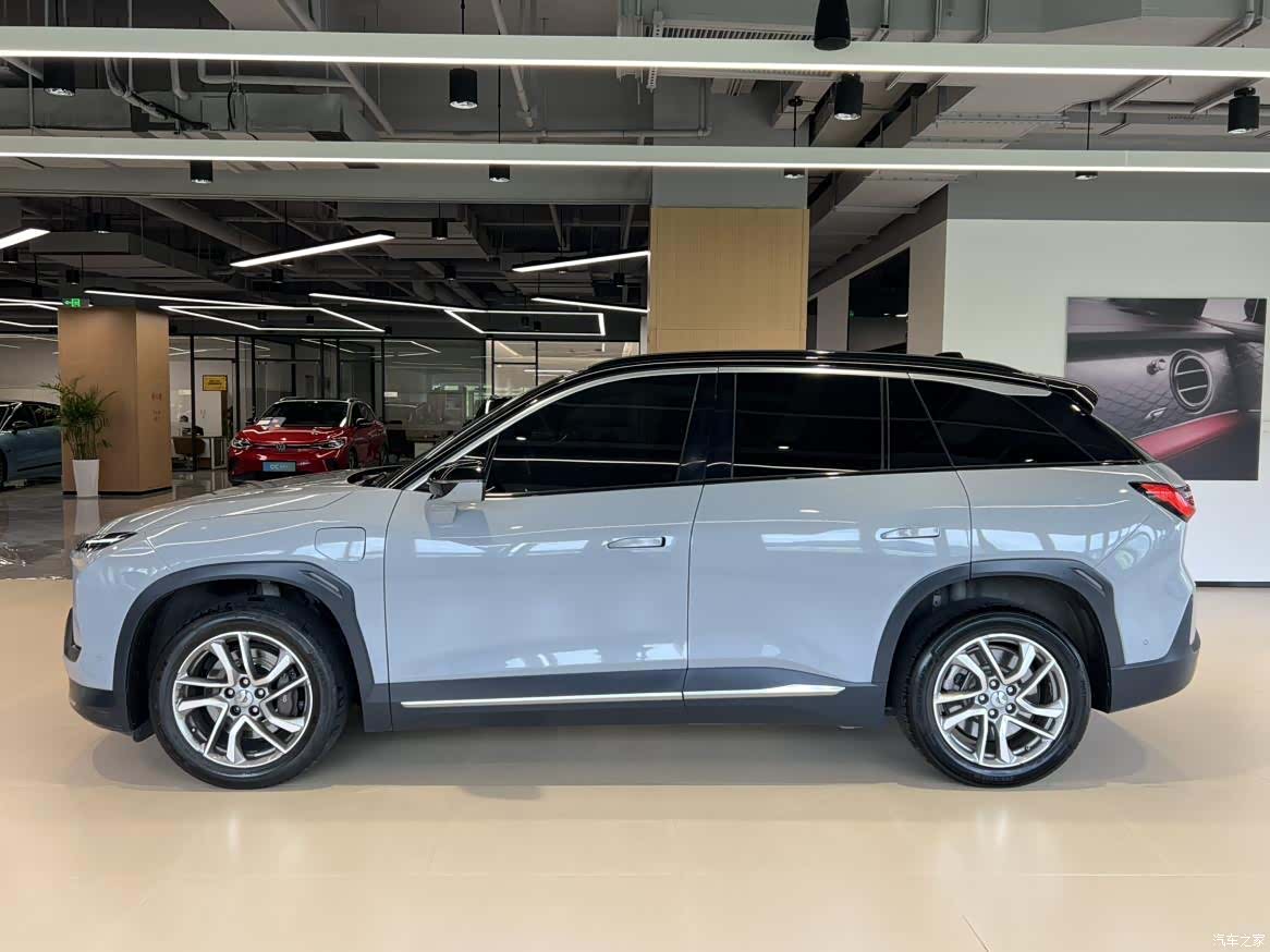NIO ES6, 2021 3