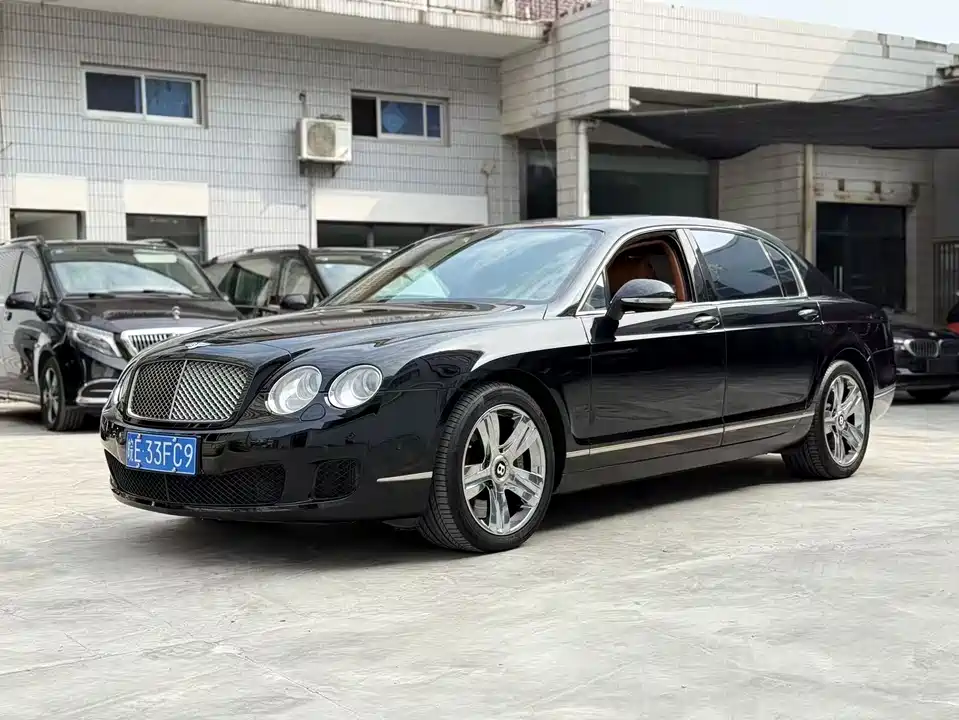 Bentley Flying