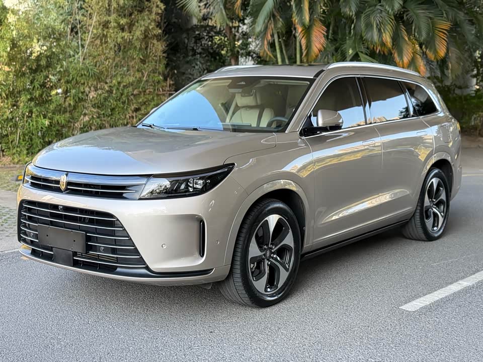 AITO Ask the world M7