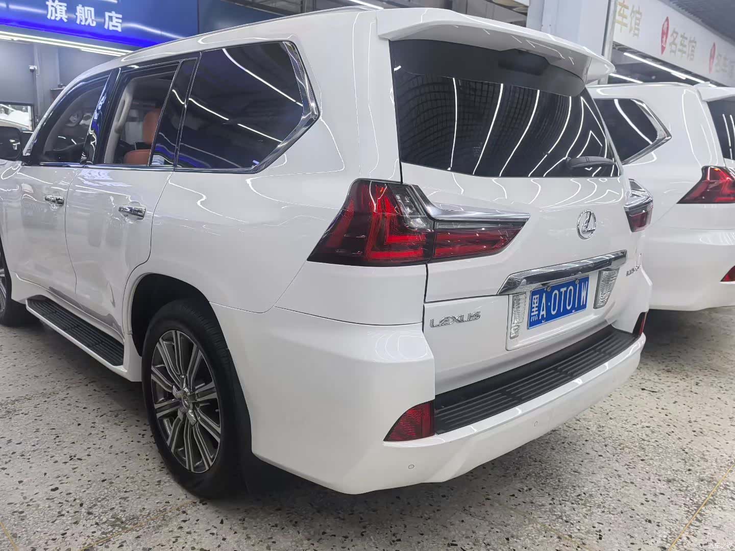 Lexus LX, 2016 7