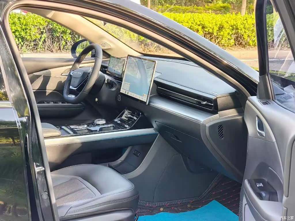 Wuling Starlight, 2024 8