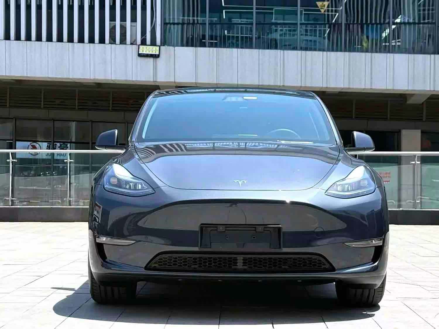 Tesla Model Y, 2024 2