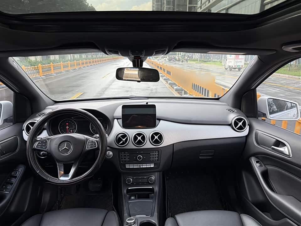Mercedes-Benz Class B