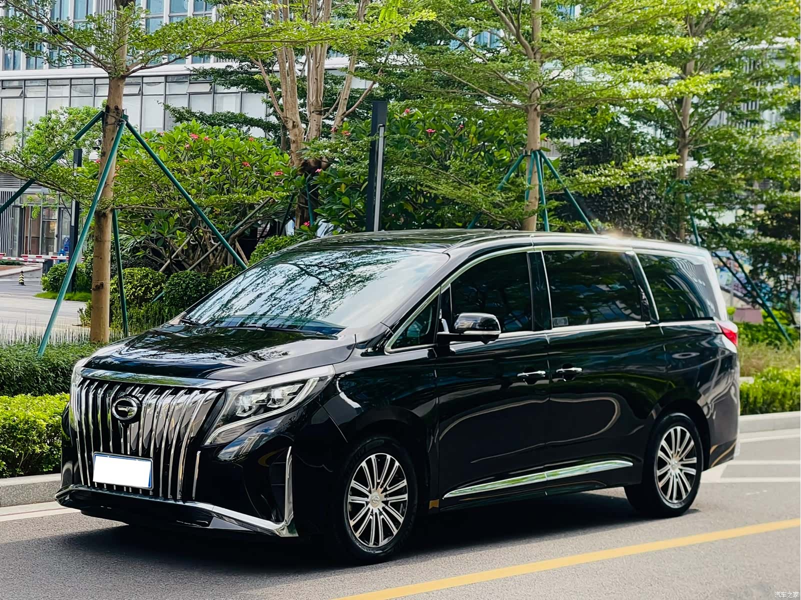 Trumpchi M8, 2022 1