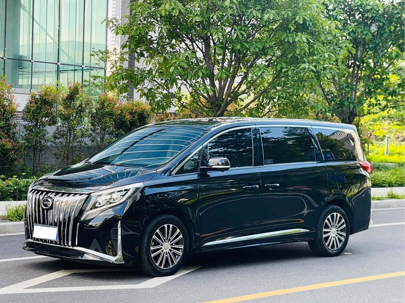 Trumpchi M8, 2022 16