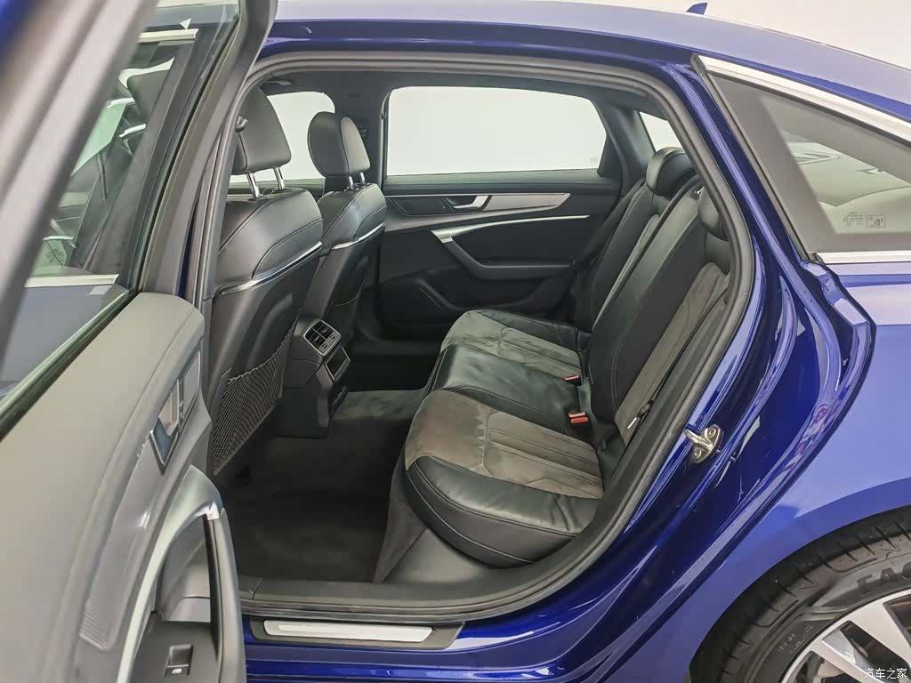 Audi A6L, 2019 15