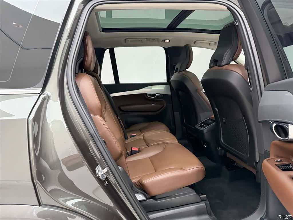 Volvo XC90, 2018 20