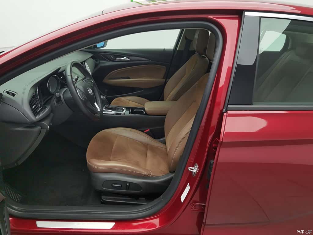 Buick Regal, 2019 10