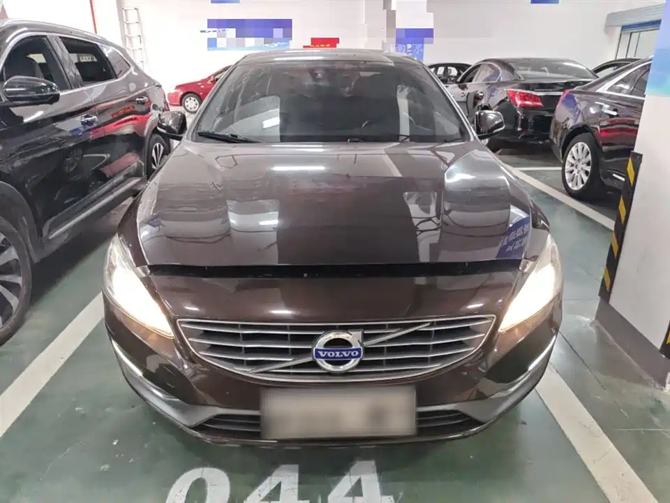 Volvo S60