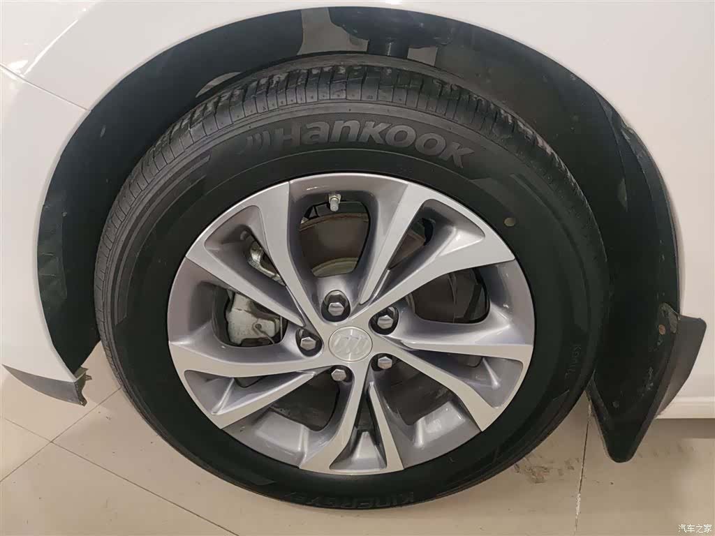 Buick Verano, 2022 25