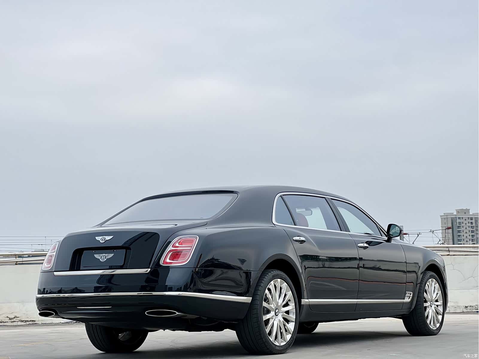 Bentley Mulsanne, 2017 14