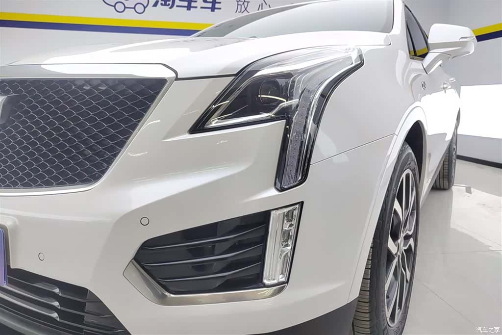 Cadillac XT5, 2022 все фото