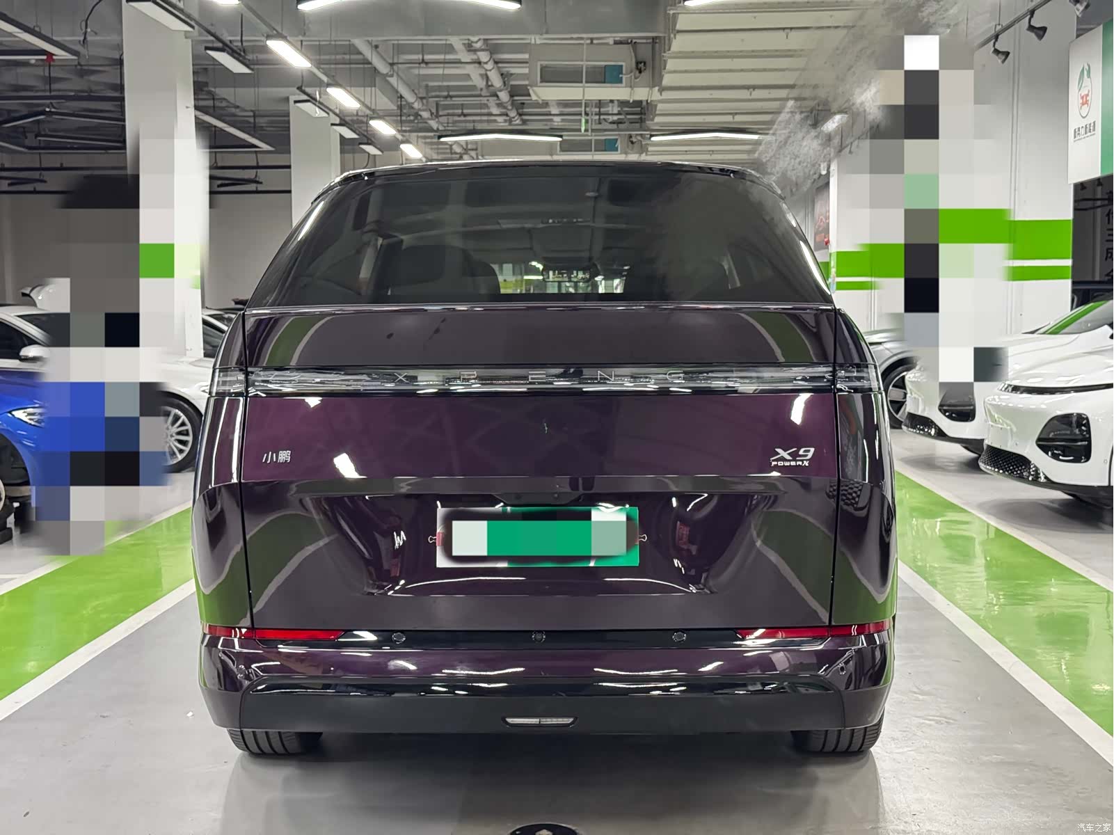 Xpeng X9, 2025 все фото