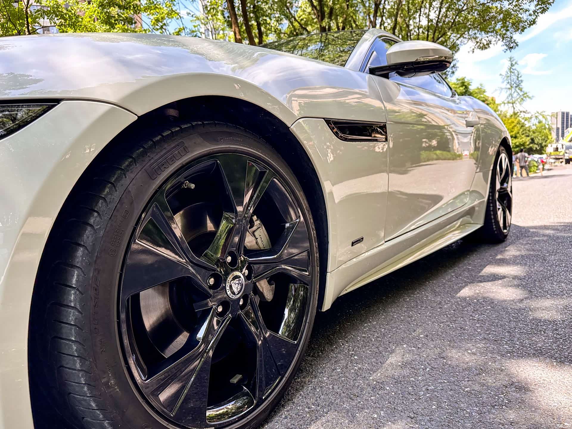 Jaguar F-TYPE, 2025 6