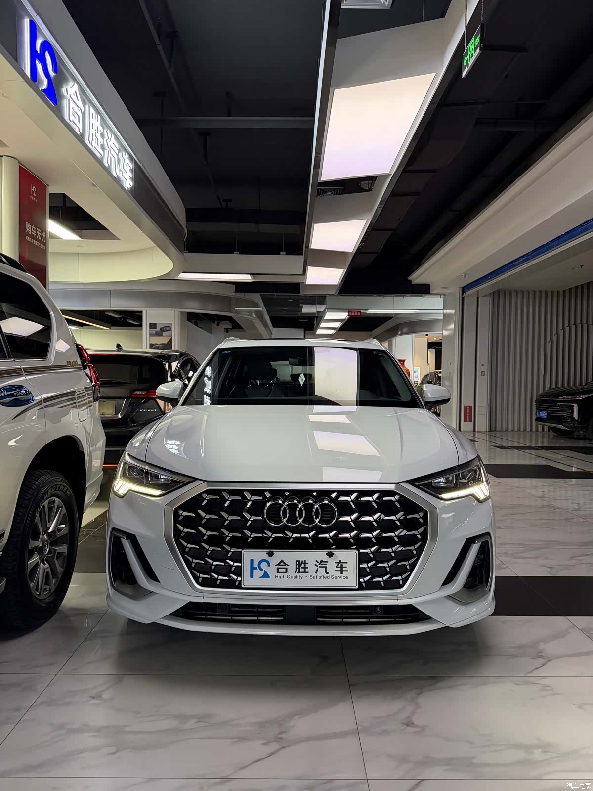 Audi Q3, 2024 2