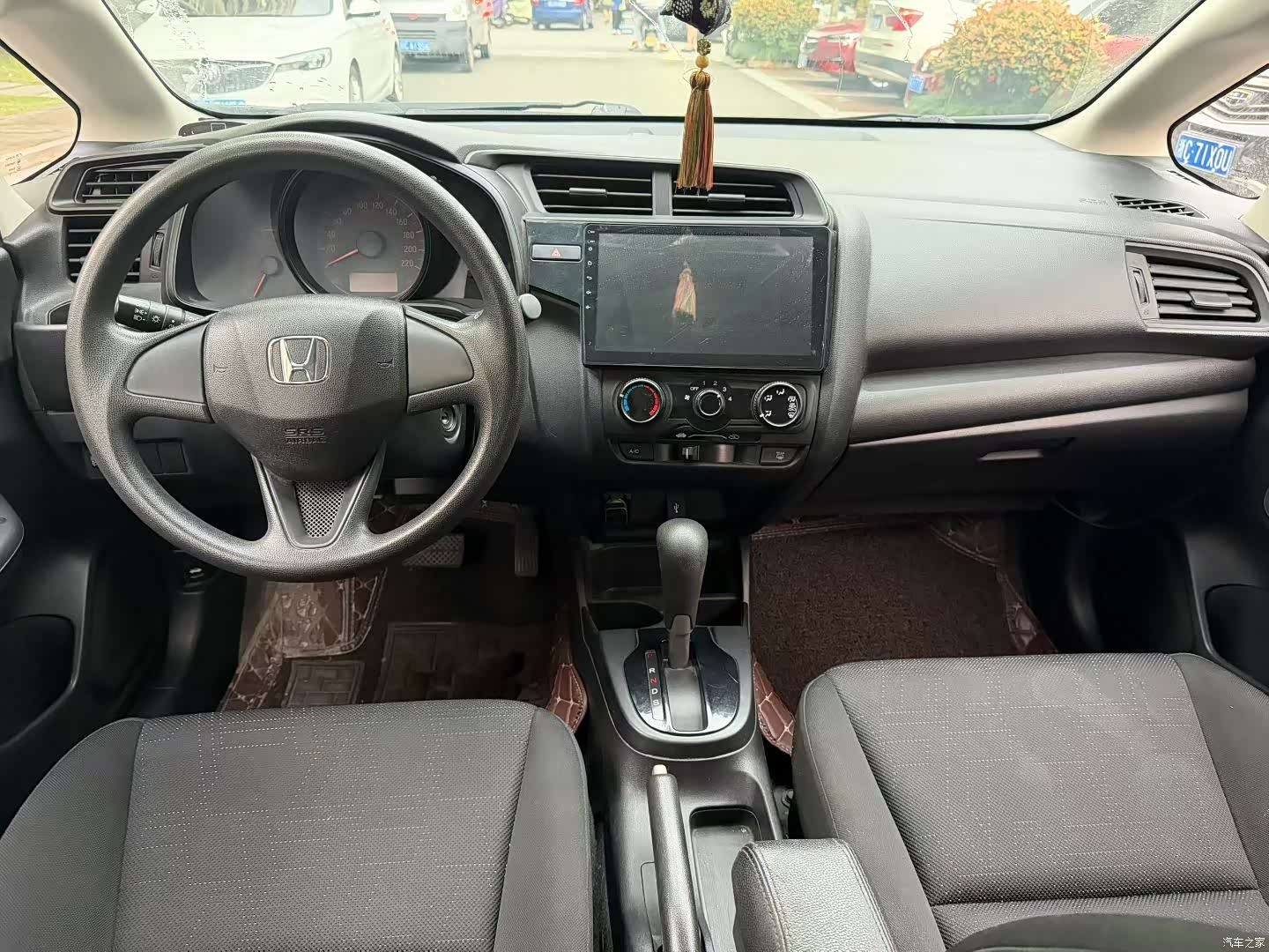 Honda Fit, 2018 все фото