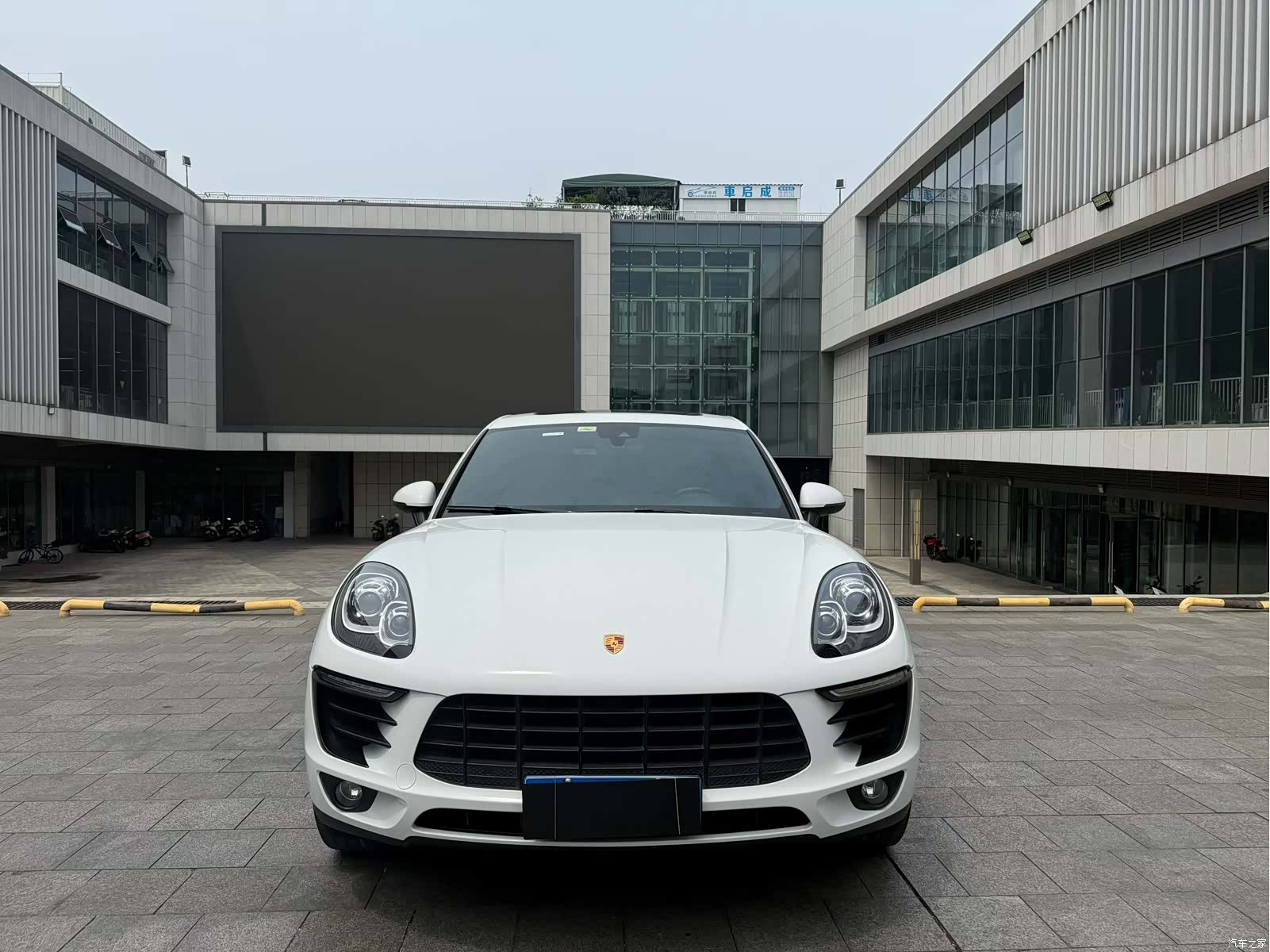 Porsche Macan, 2018 1