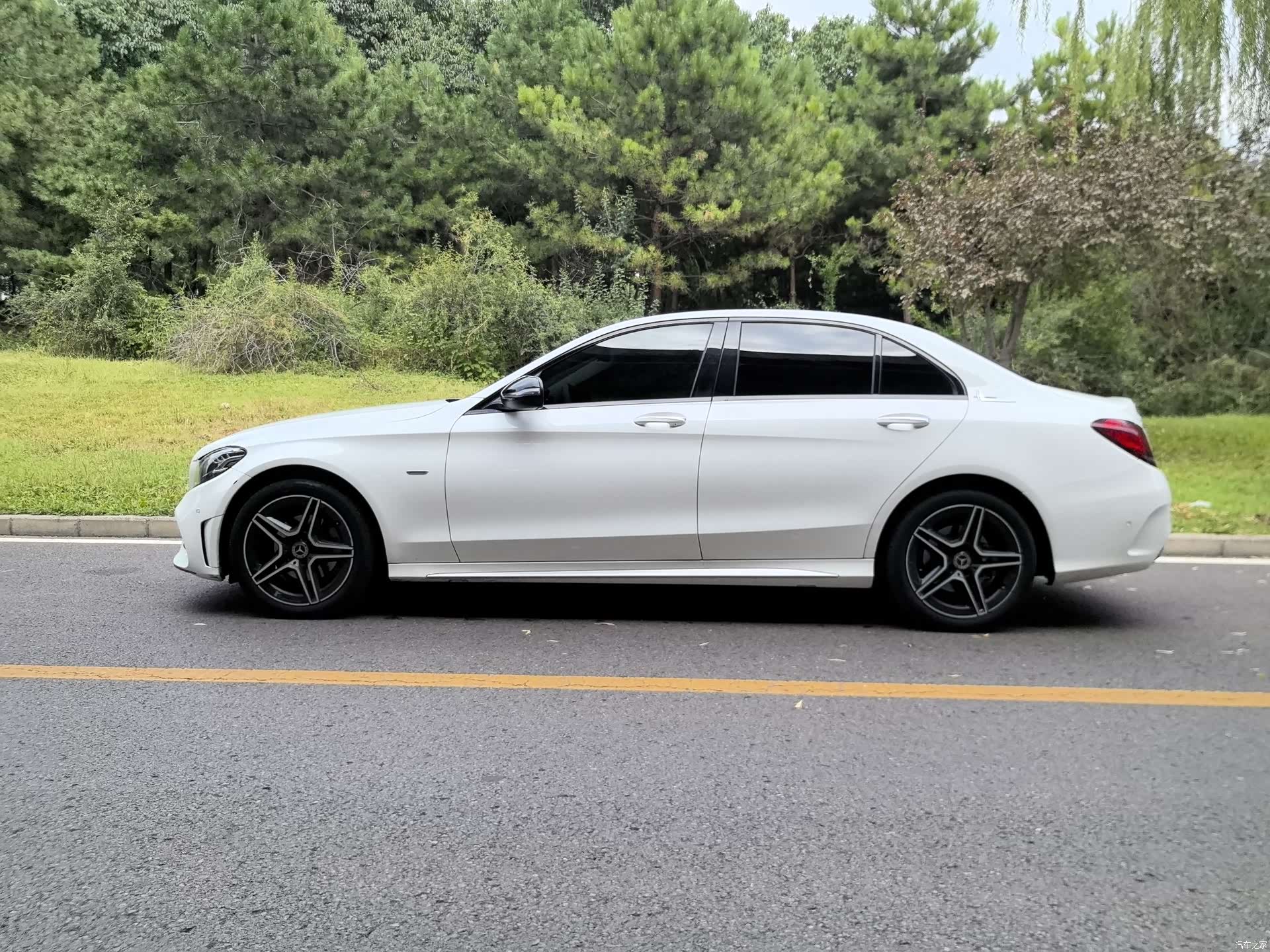 Mercedes-Benz C-Class, 2021 4