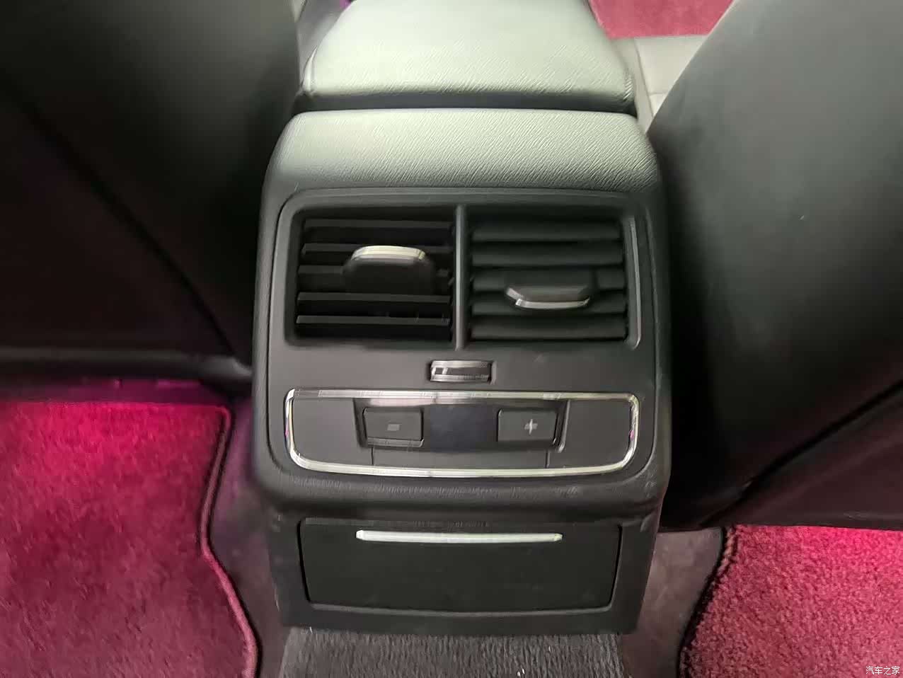 Audi A4L, 2019 23