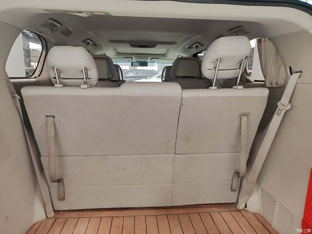 Buick GL8, 2017 19