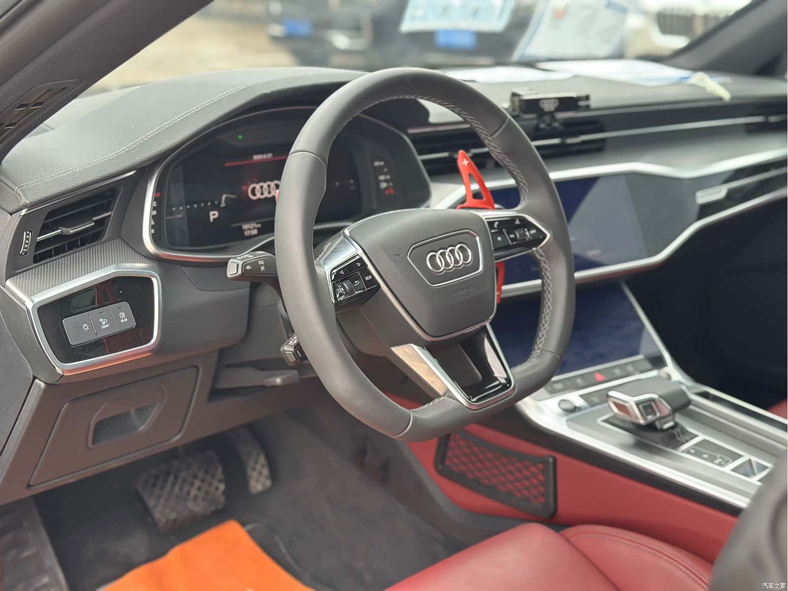 Audi A7L, 2024 все фото