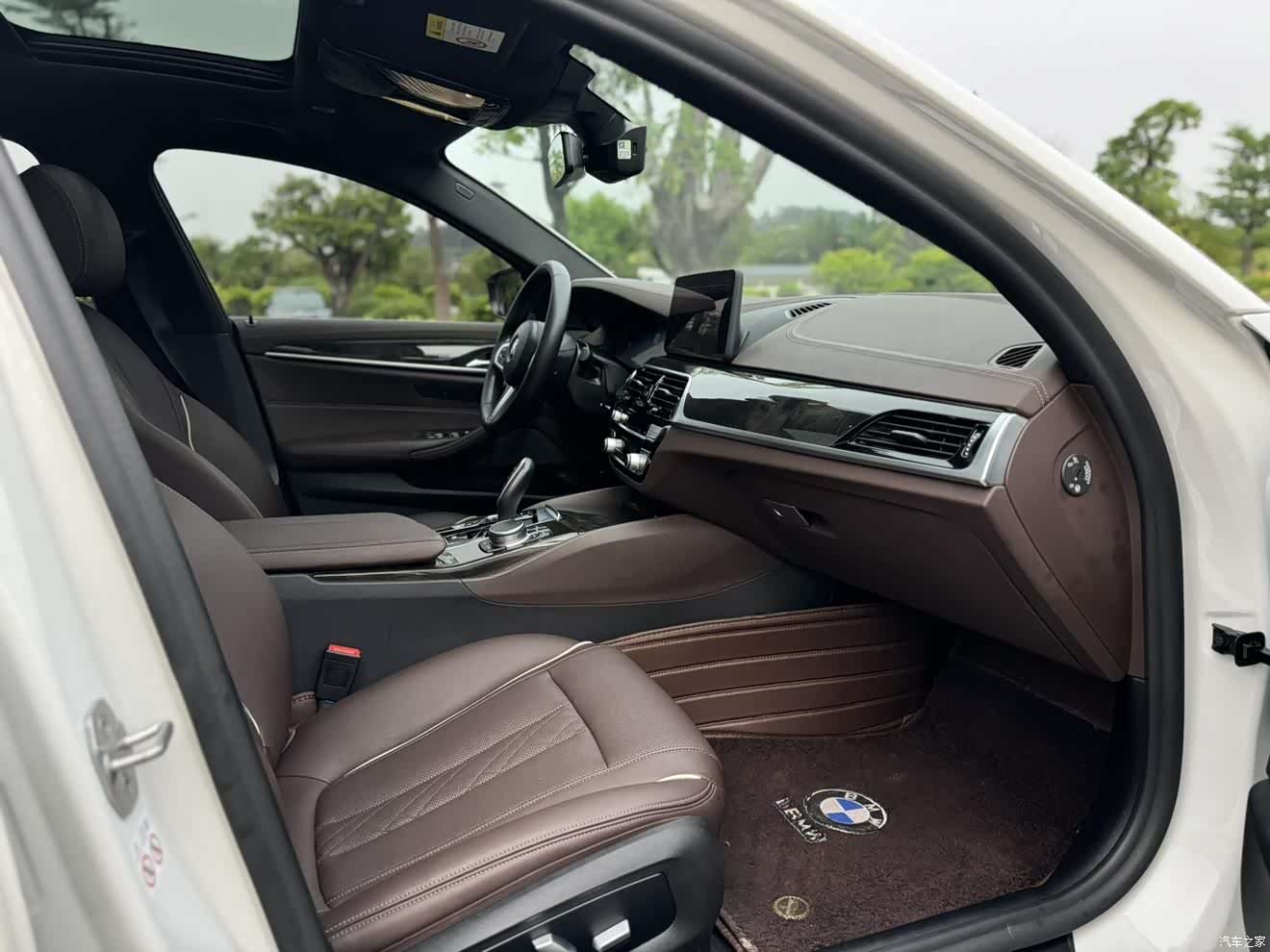 BMW 5 Series, 2021 10