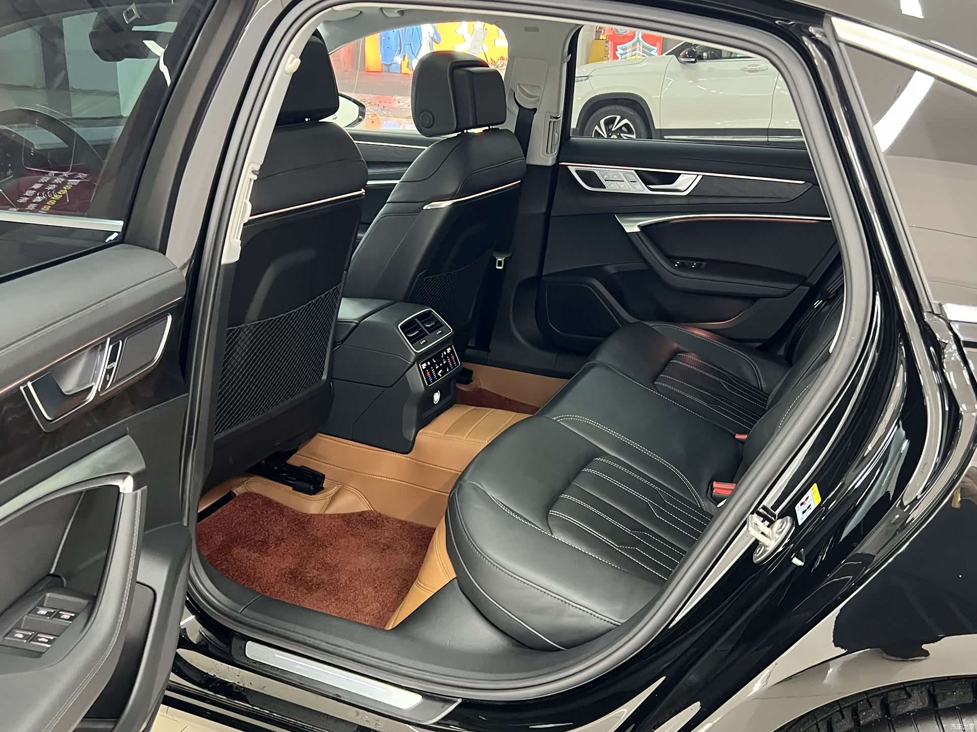 Audi A6L, 2021 6