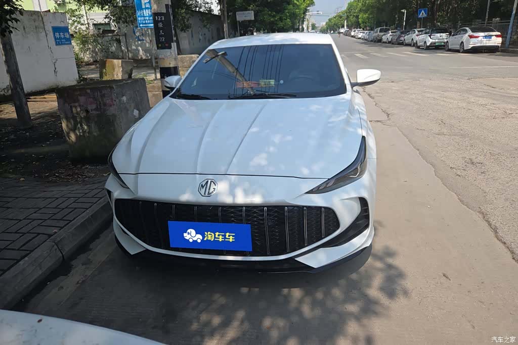 MG MG5, 2025 2