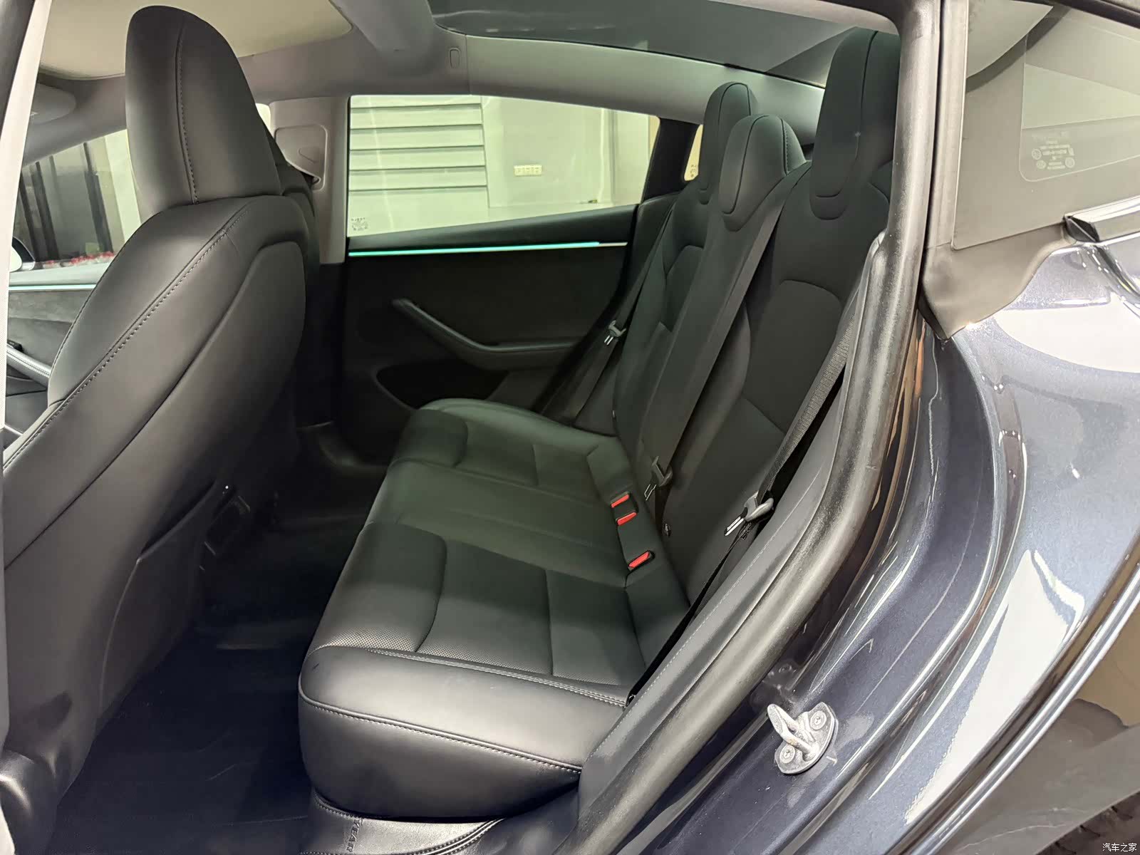 Tesla Model 3, 2024 6