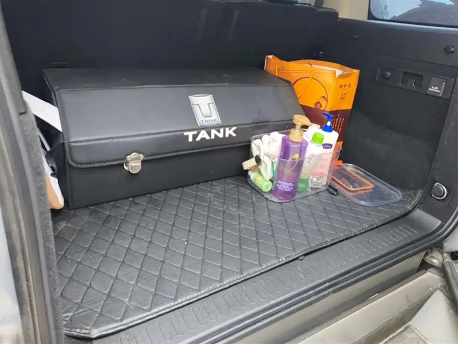 Tank 300 Tank 300