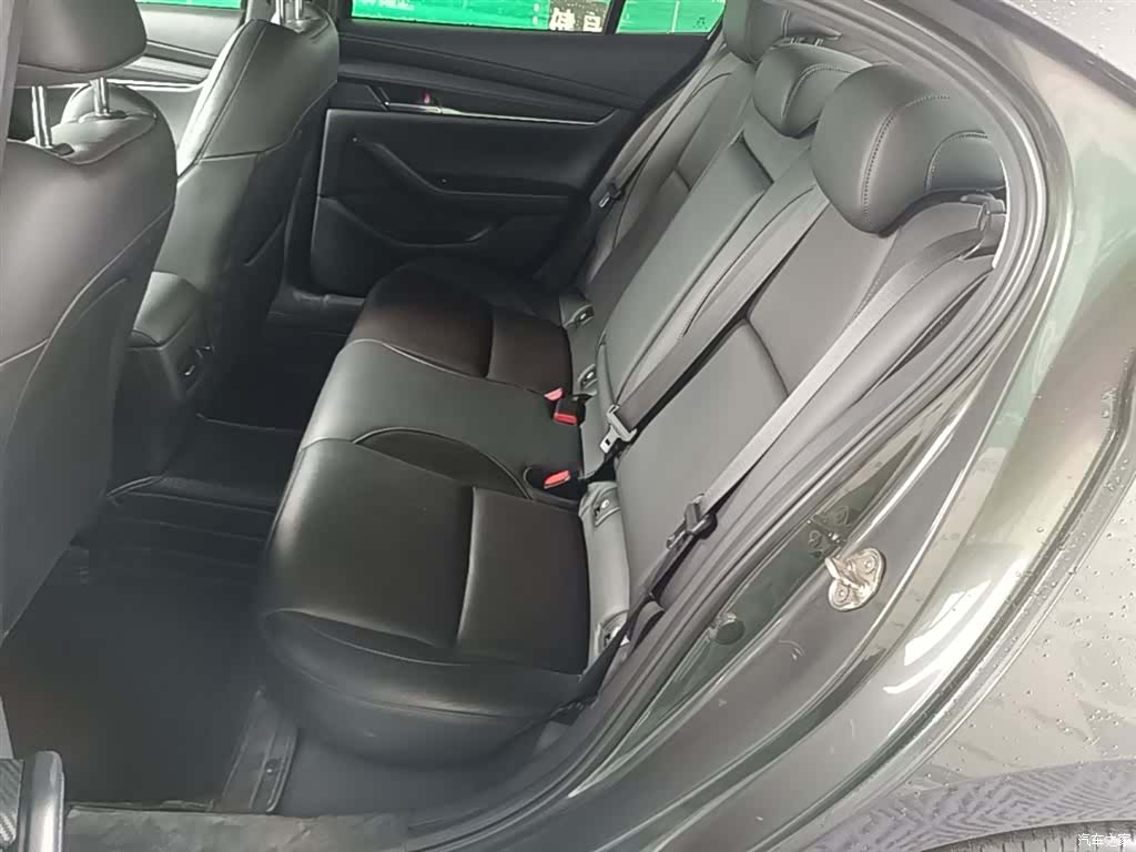Mazda Mazda3, 2020 17