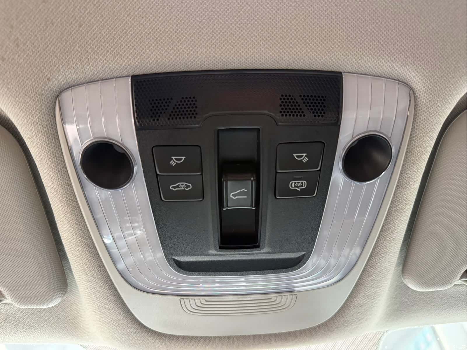 Kia KX3, 2023 22