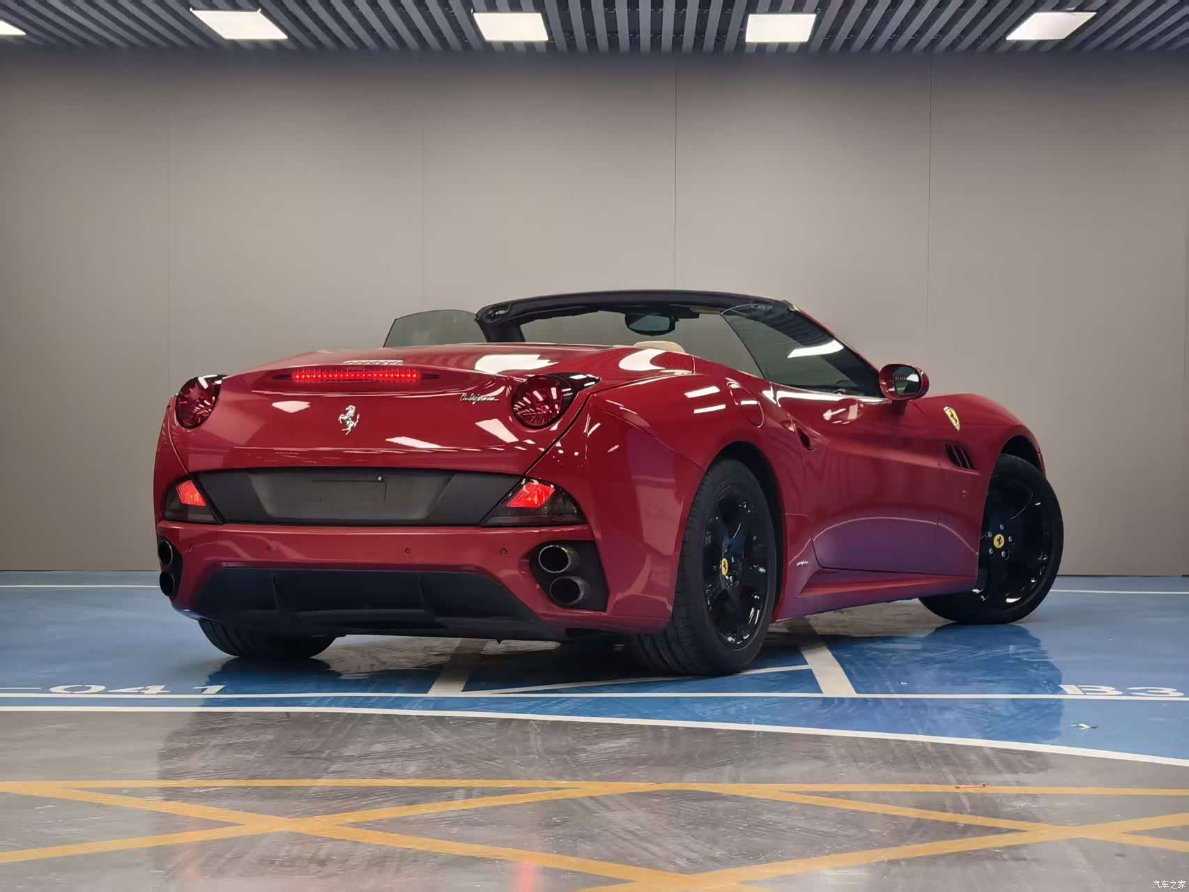 Ferrari California, 2013 9