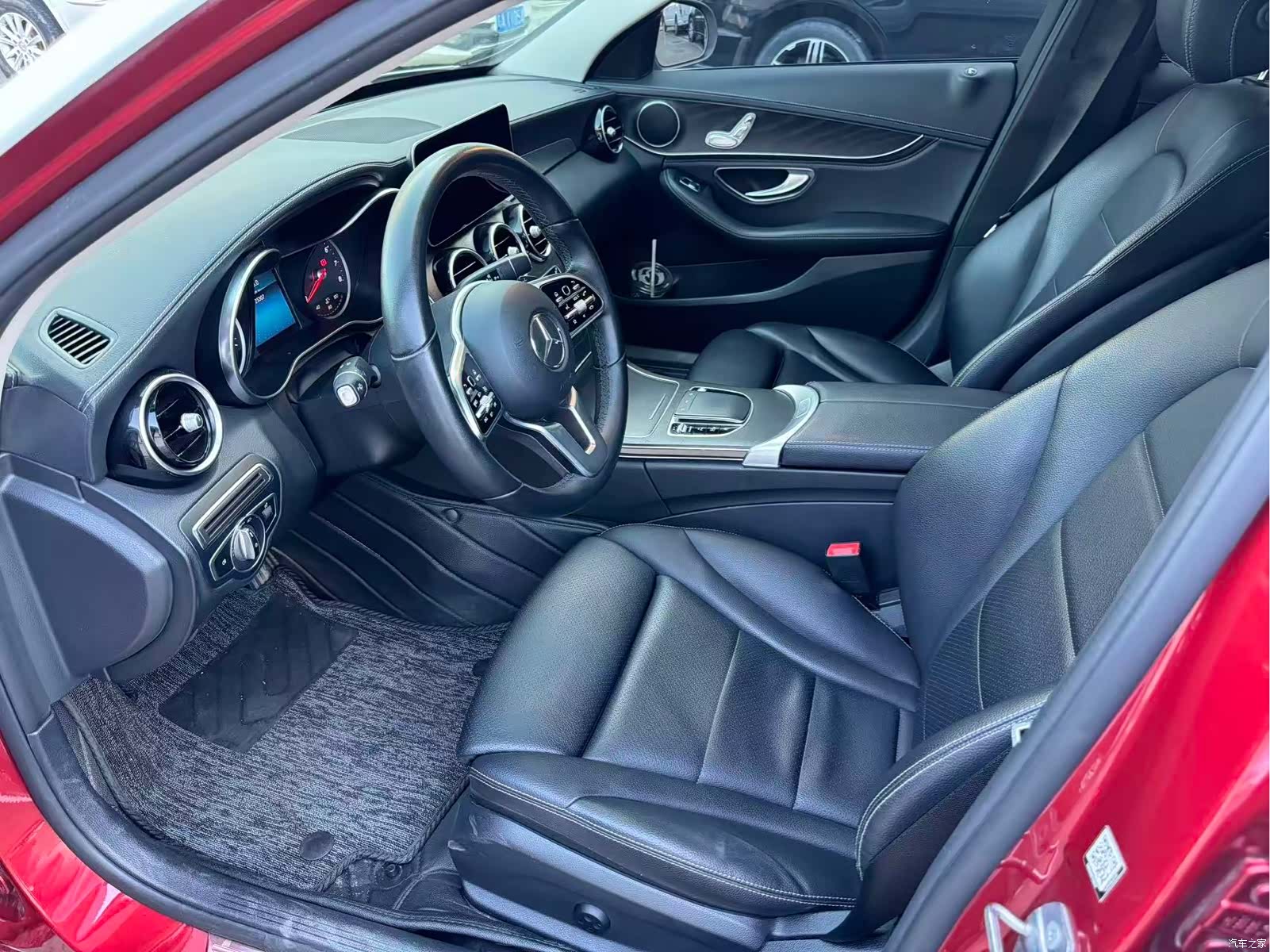 Mercedes-Benz C-Class, 2019 все фото