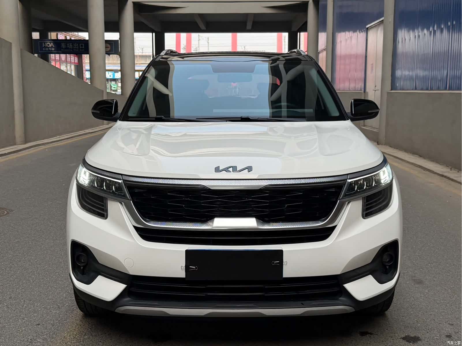Kia KX3, 2023 2