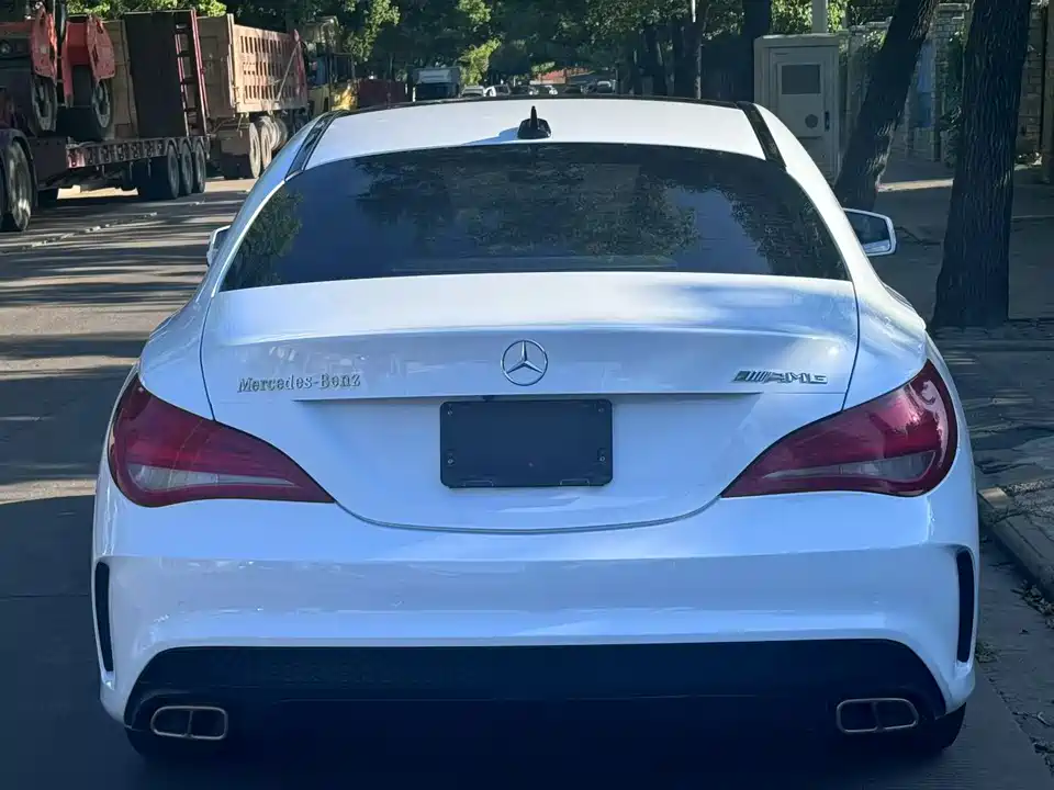Mercedes-Benz CLA