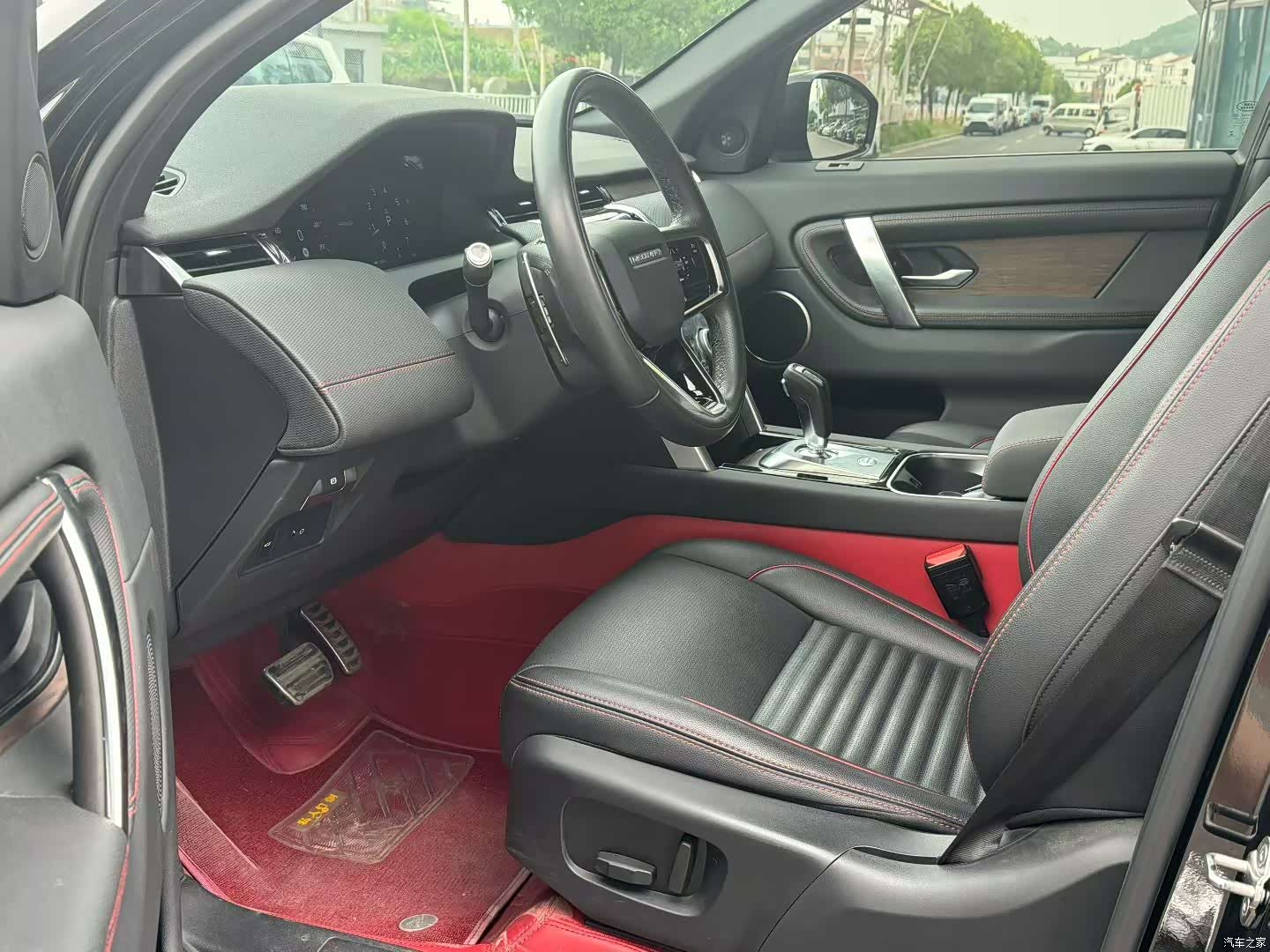 Land Rover Discovery, 2022 4
