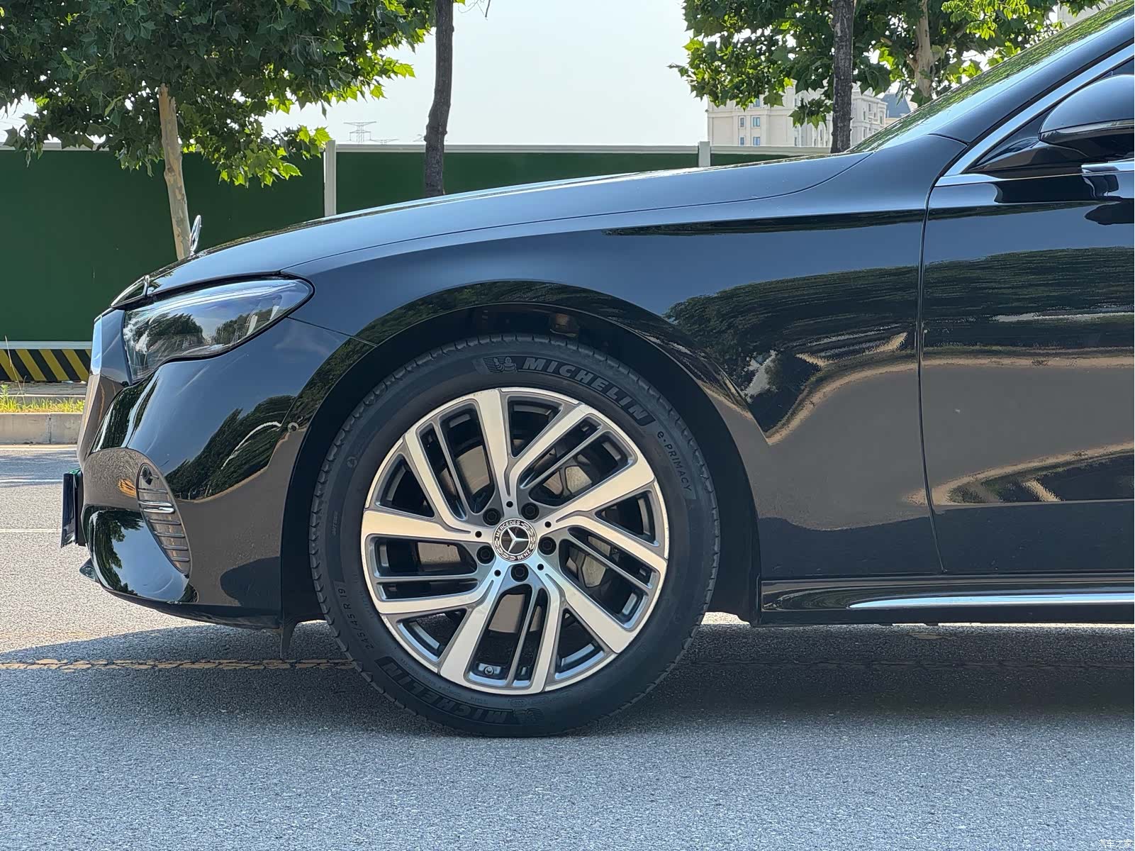 Mercedes-Benz E-Class, 2024 18