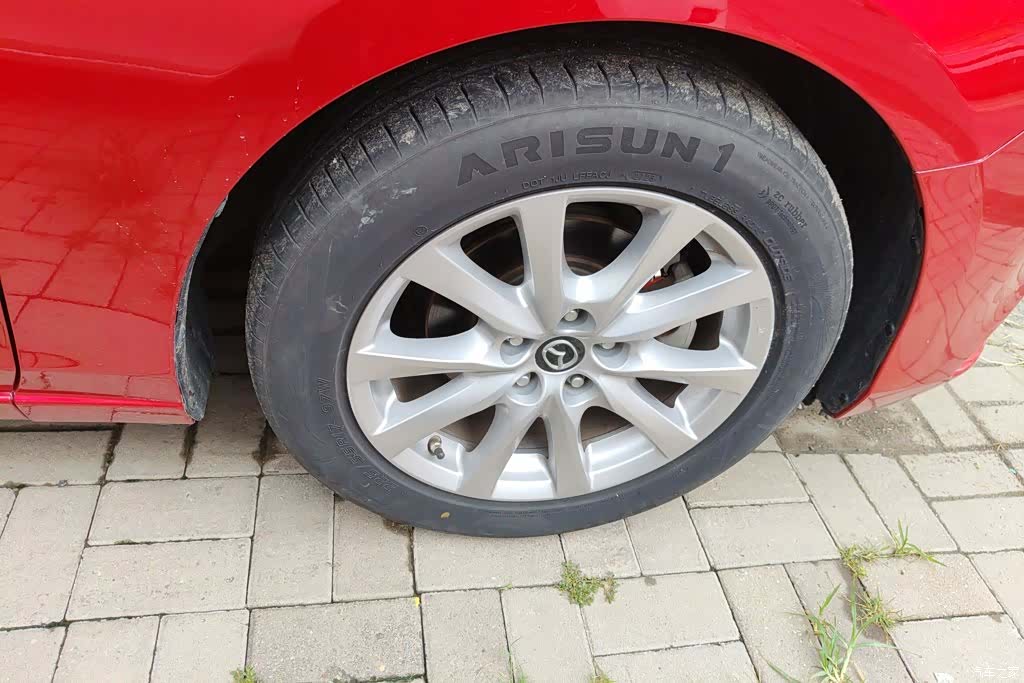 Mazda Atenza, 2017 6