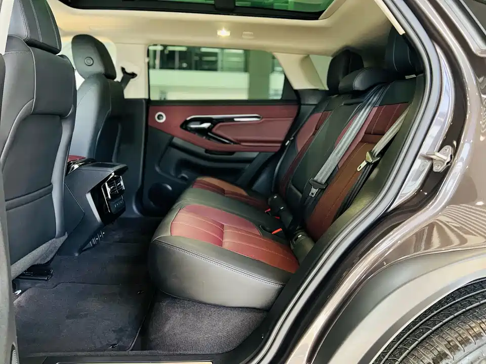 Land Rover Range Rover Aurora