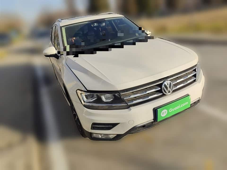 Volkswagen Tiguan L