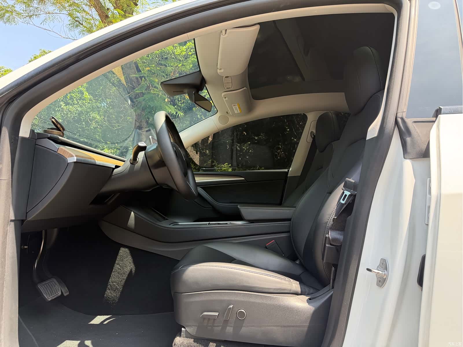 Tesla Model Y, 2022 9